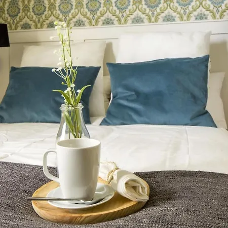 Apartment Kuia En Gran Bilbao Con Vistas A Un Parque