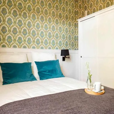 Apartment Kuia En Gran Bilbao Con Vistas A Un Parque